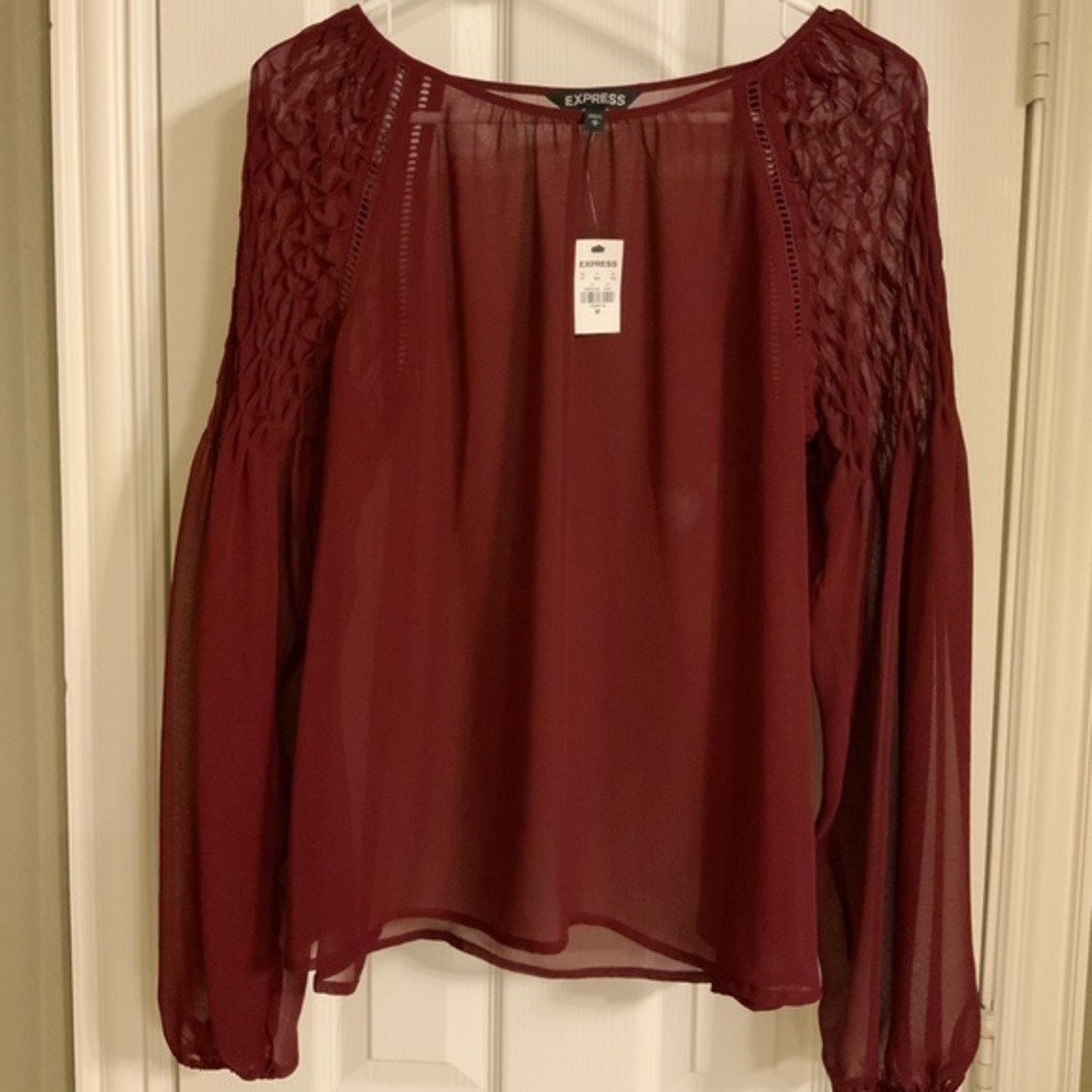 NWT Express Burgundy Cranberry Crinkle Blouse Top